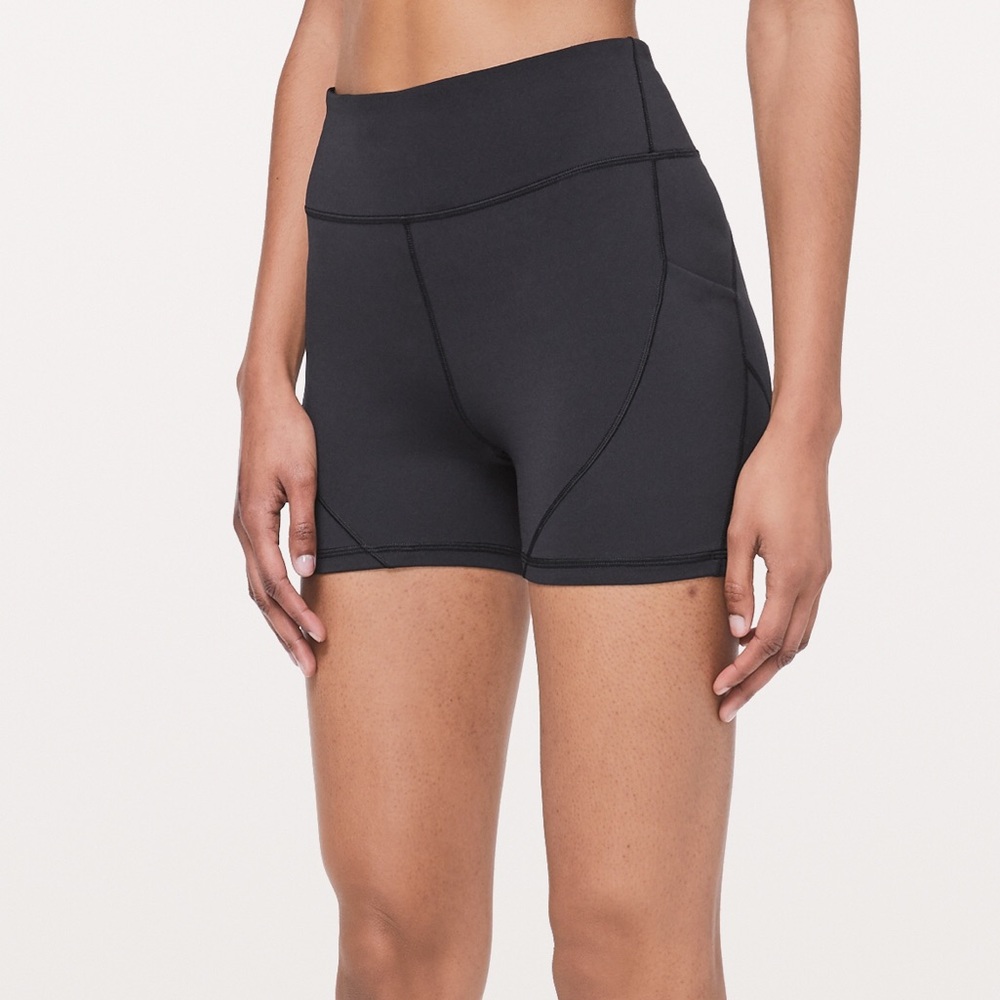 Lululemon Track & Train Short *4”, Size 8